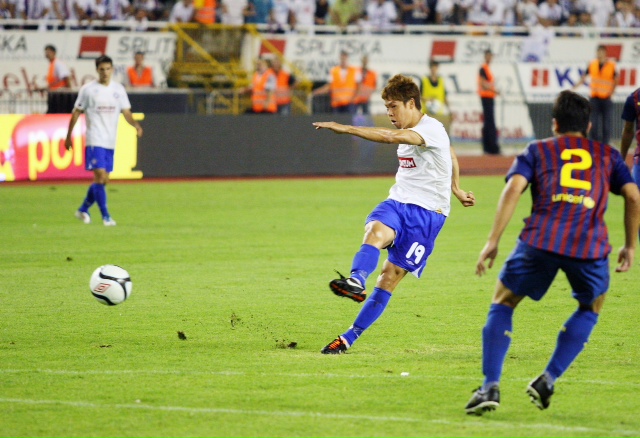 【サポート選手情報】サッカー日本代表　伊野波雅彦選手へ「Rosetta Stone®」による語学習得サポートを開始